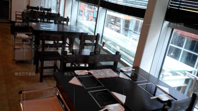 青島百麗廣場 趣撈臺(tái)北小火鍋